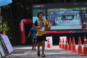 BIB: 
                            <button type="button" onclick="openModal(19554939)" class="btn btn-primary btn-sm float-right btn-popup" data-toggle="modal" data-target=".modal-high-quality">
                        <i class="fas fa-shopping-cart"></i> Add to Cart
                    </button>
                                            <button type="button" onclick="isThisMe(19554939, true)" class="btn btn-success btn-sm float-right btn-popup btn-isme hidden" data-toggle="tooltip" data-placement="bottom" title="นี่คือรูปของคุณใช่ไหม คลิกที่นี่เพื่อเอาเข้าอัลบั้ม">
                        <i class="fas fa-plus"></i> Add to album
                    </button>
                    <button type="button" onclick="isThisMe(19554939, false)" class="btn btn-warning btn-sm float-right btn-popup btn-isnotme hidden">
                        <i class="fas fa-ban"></i> Remove from album
                    </button>